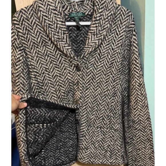 Lauren Ralph Lauren, cashmere/wool blend, chevron shawl collared blazer. Womens - Picture 4 of 6